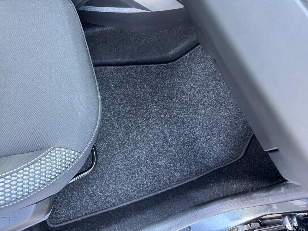 Dacia Duster 1.0 TCe 100 CV GPL 4x2 15th Anniversary