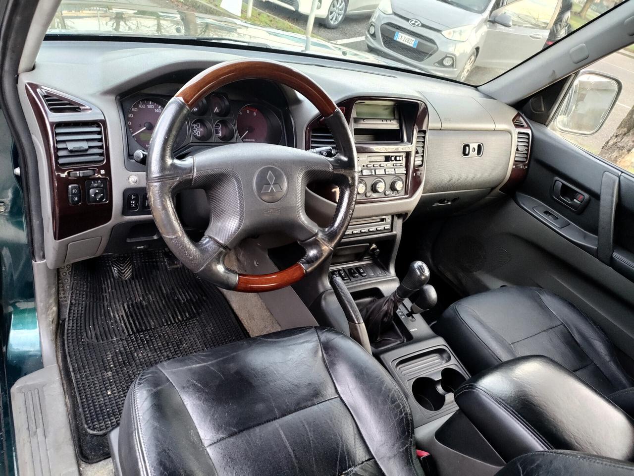 Mitsubishi Pajero 3.2 16V DI-D 3p. GLS