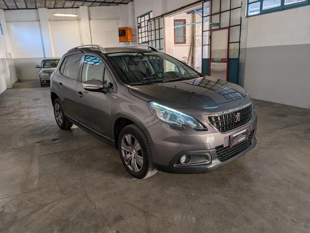 Peugeot 2008 BlueHDi 100 S&S Style