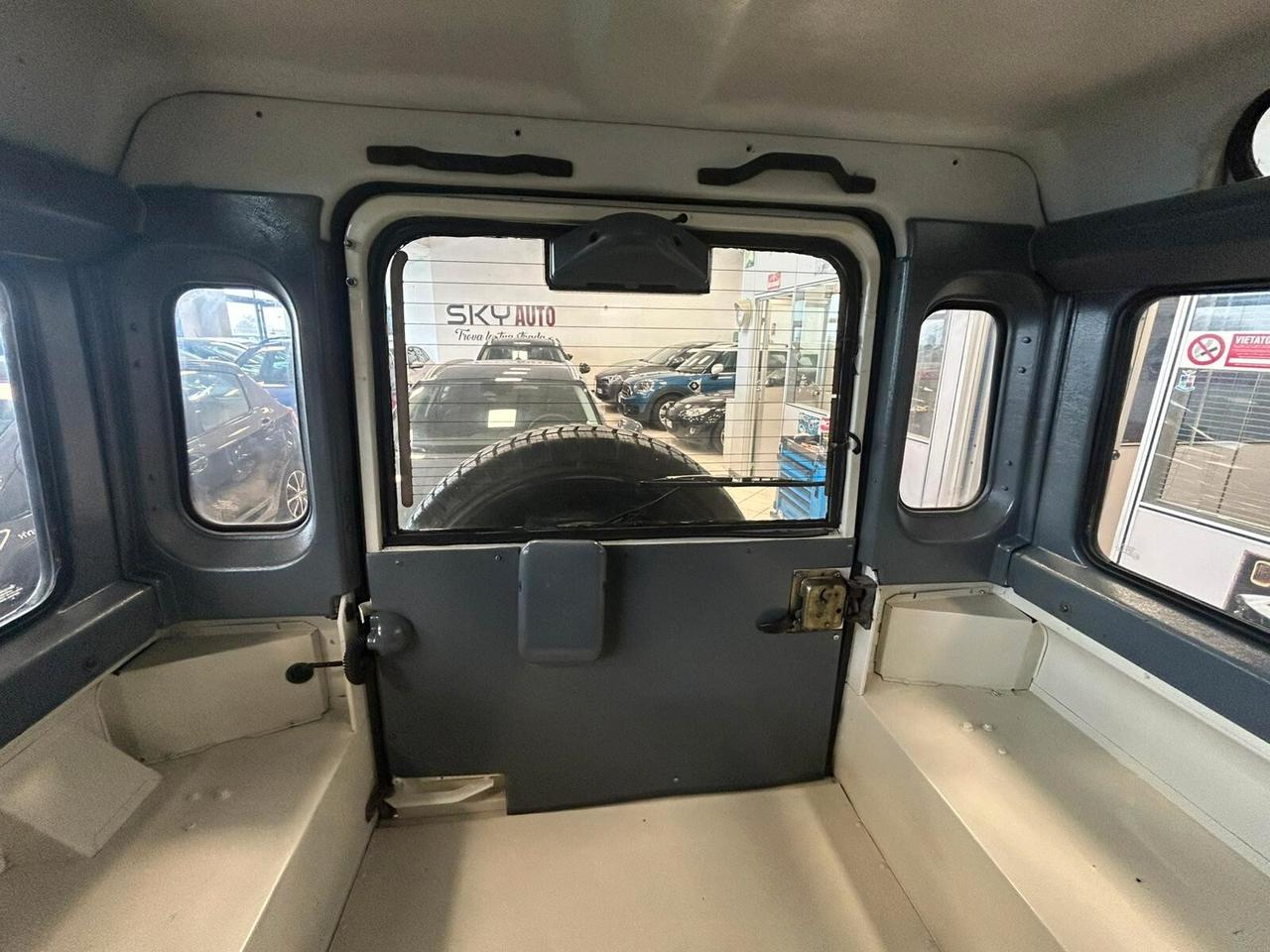 Land Rover Defender 90 2.5 Td5