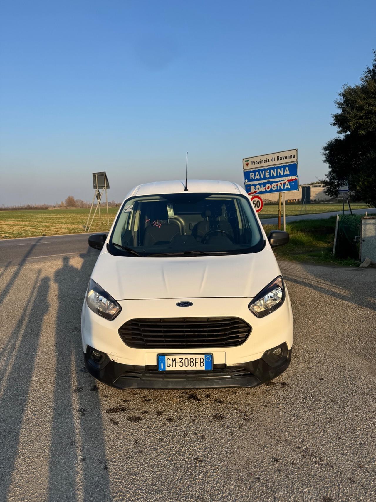 Ford Transit Courier 1.5 TDCi 75CV Van Trend