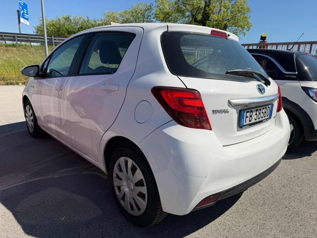 TOYOTA Yaris 1.5 Hybrid 5 porte Active