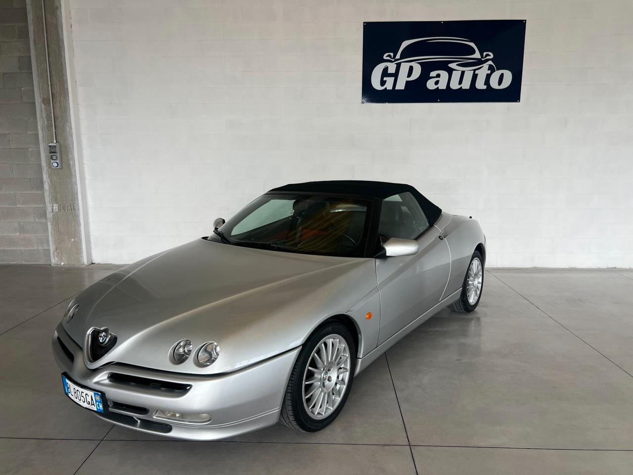 Alfa Romeo GTV Spider 1.8i 16V Twin Spark con certificato di rilevanza storica