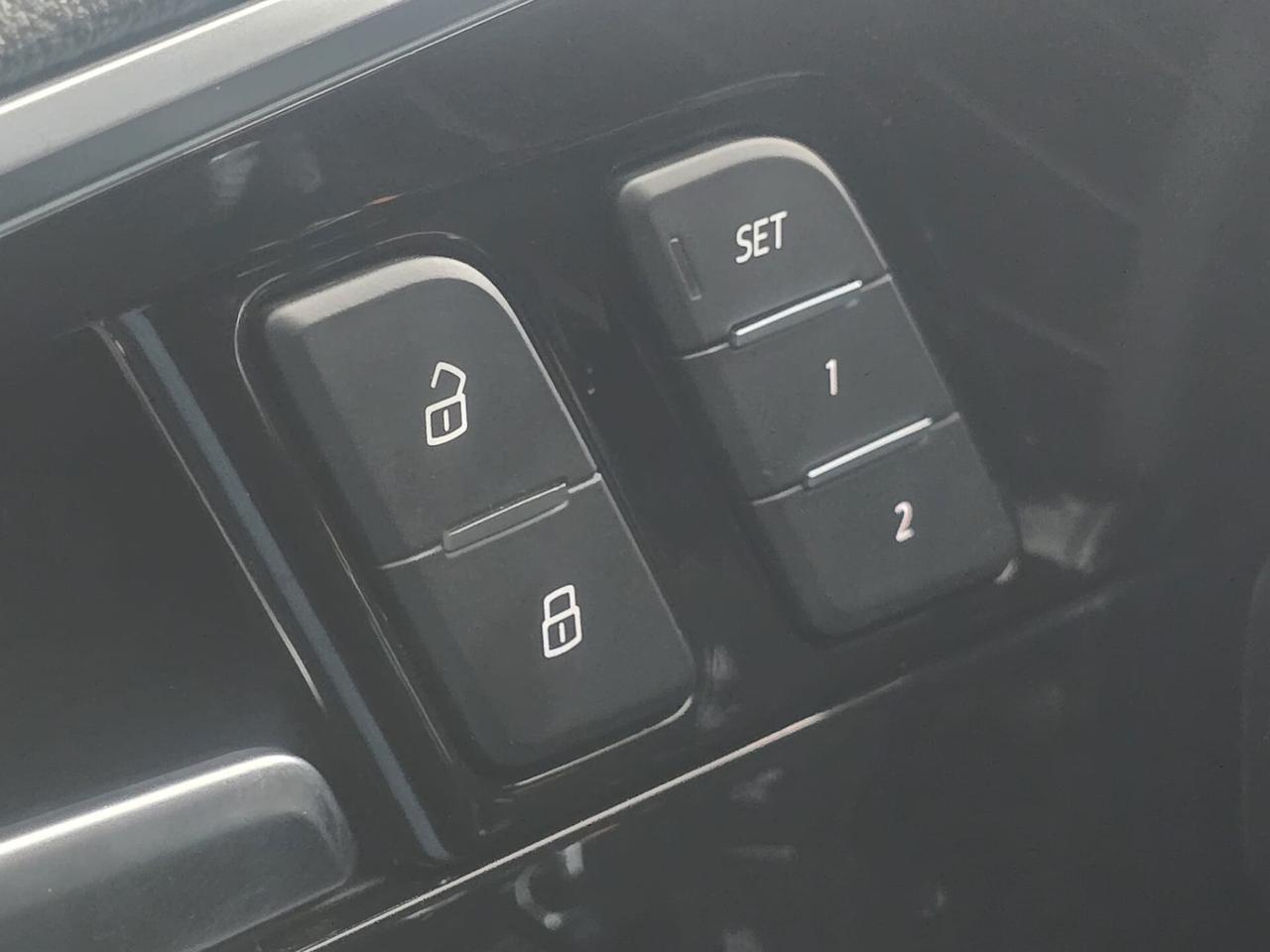 Audi A4 Avant 40 TDI quattro S tronic Business