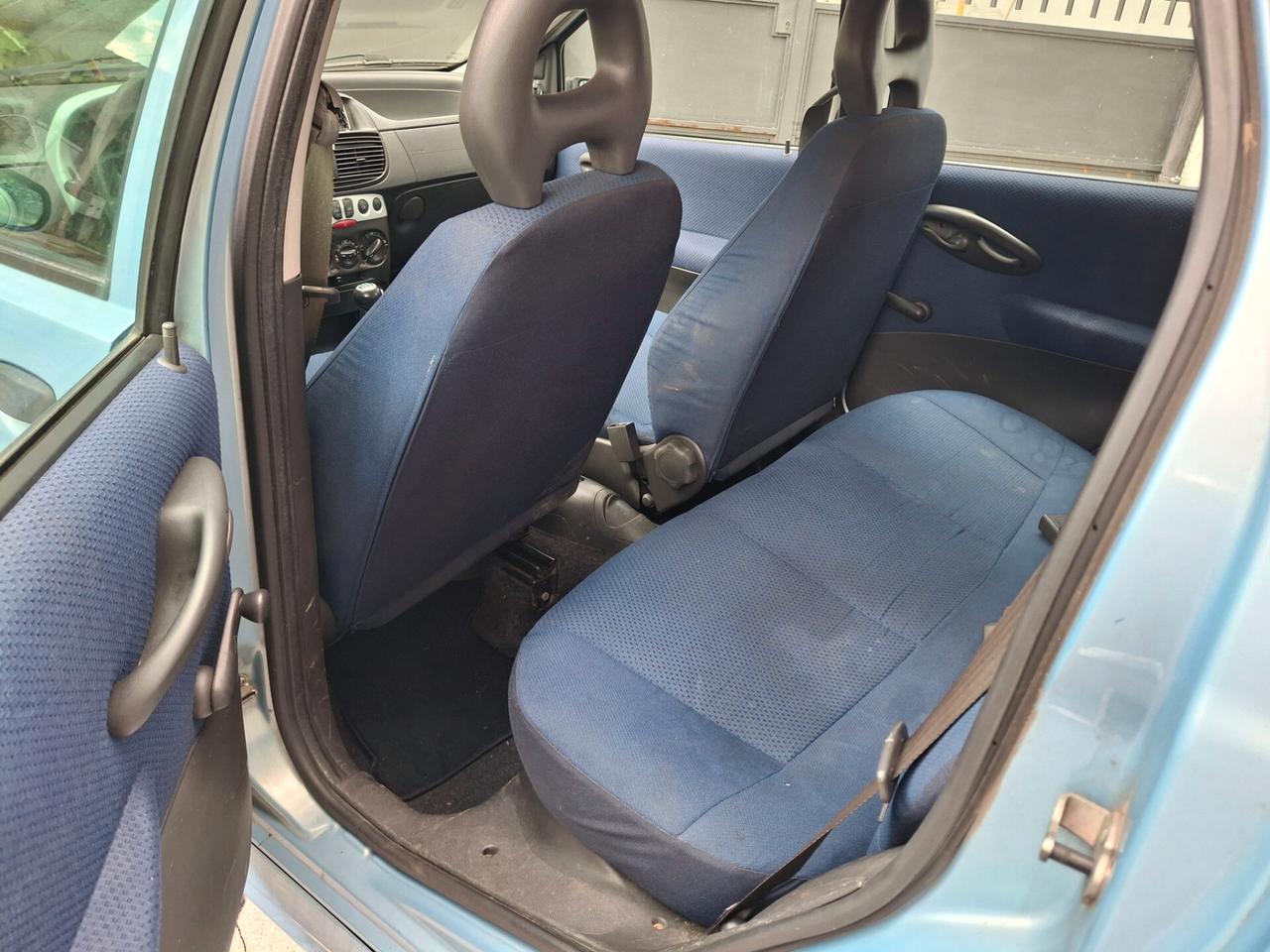 Fiat Punto 1.2i cat 5 porte ELX benzina