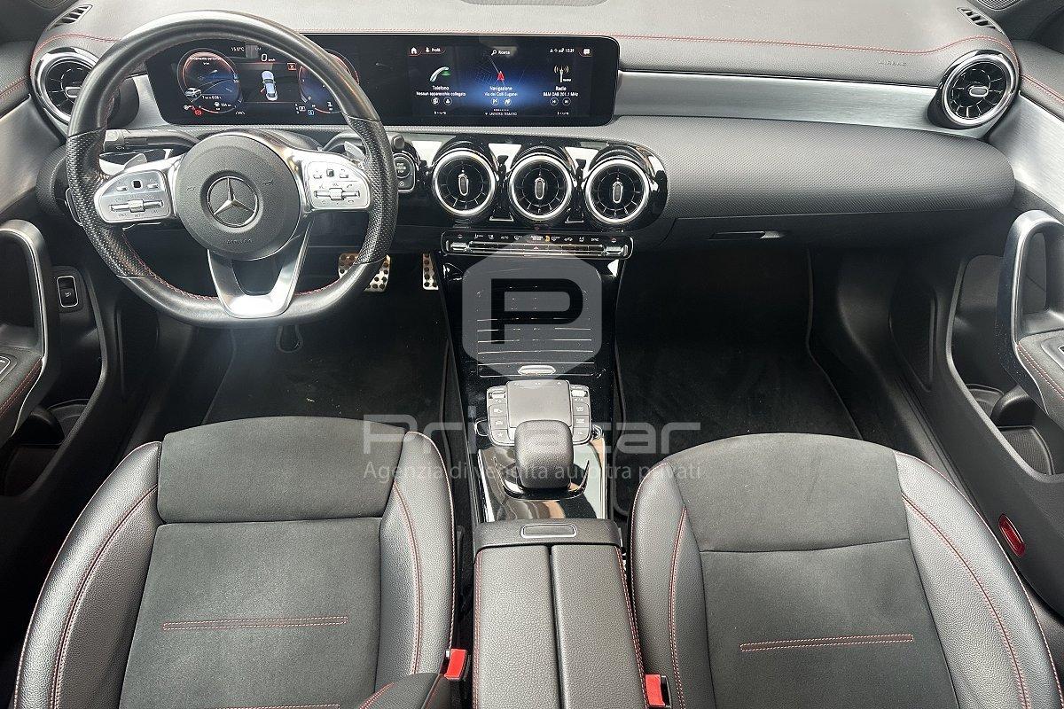 MERCEDES CLA 200 d Automatic Premium