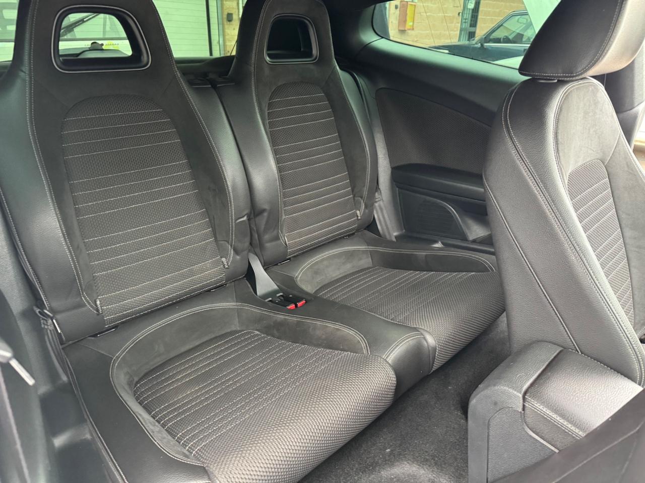 Volkswagen Scirocco 1.4 TSI 160CV DSG FRIZIONE DEL CAMBIO DA SOSTITUIRE
