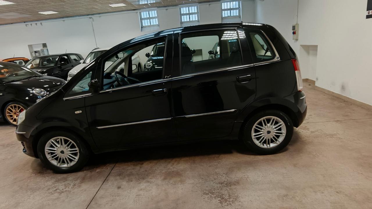 Lancia MUSA 1.4 16V EURO 5 Oro