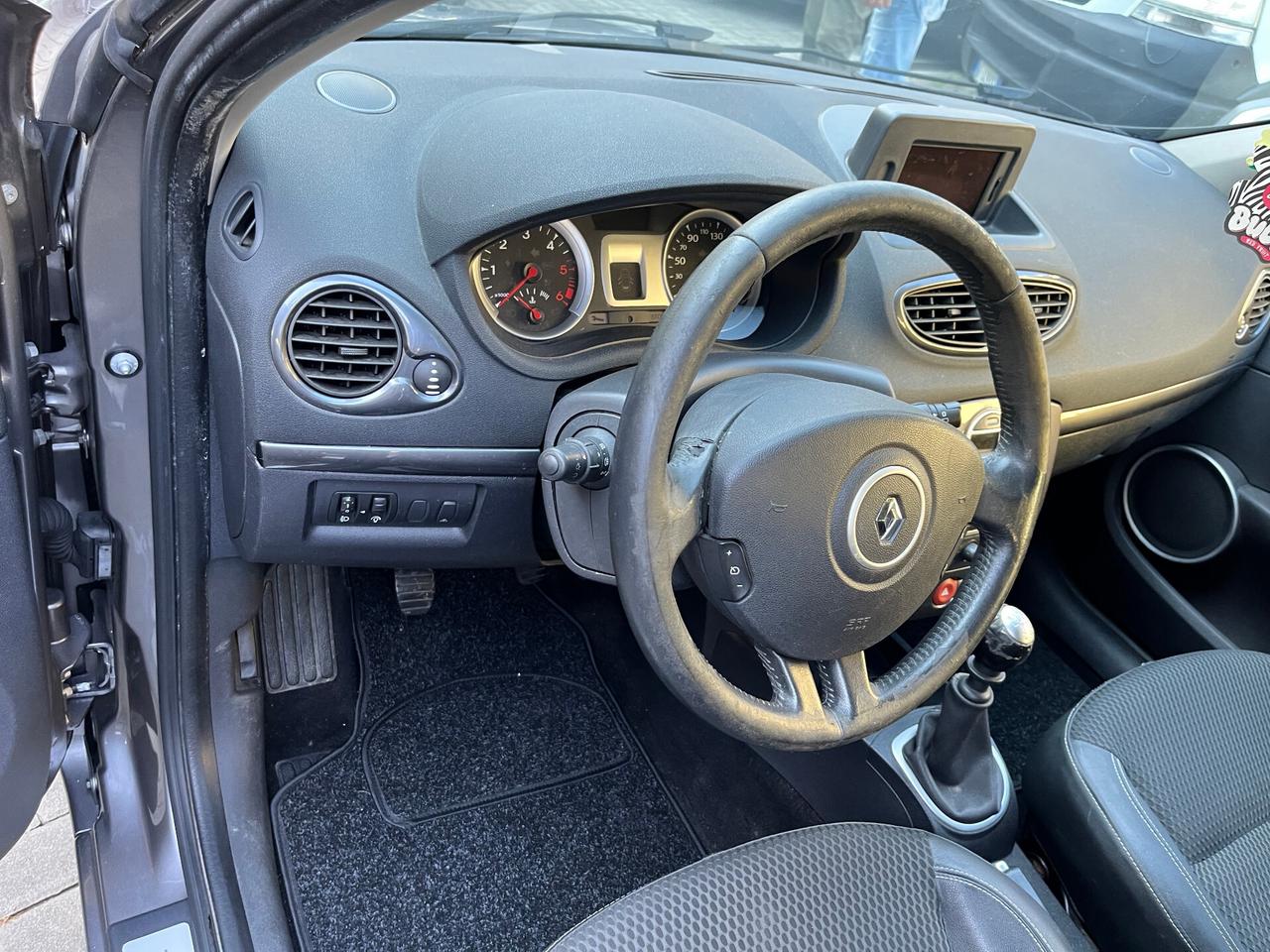 Renault Clio 1.5 dCi 85CV SporTour Luxe - 2009