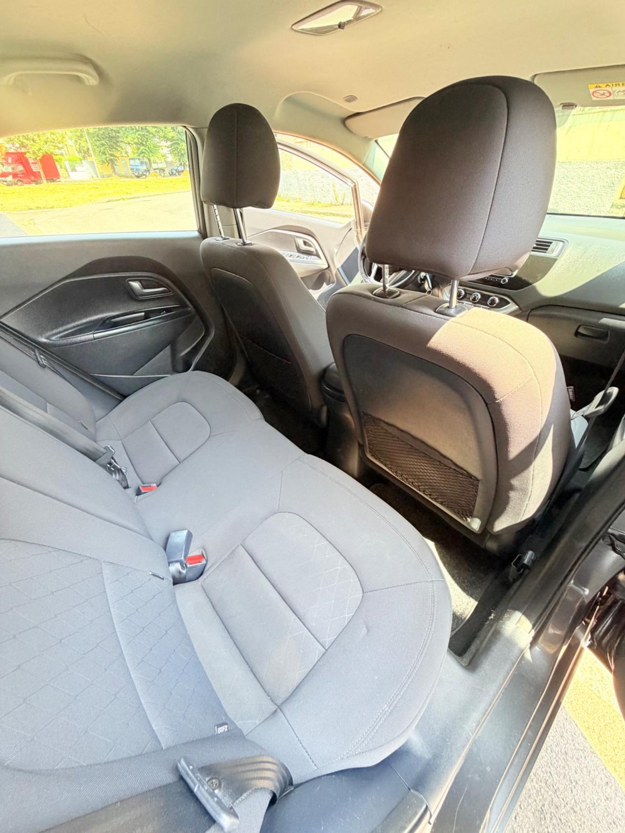 Kia Rio 1.2 CVVT 5p. Cool