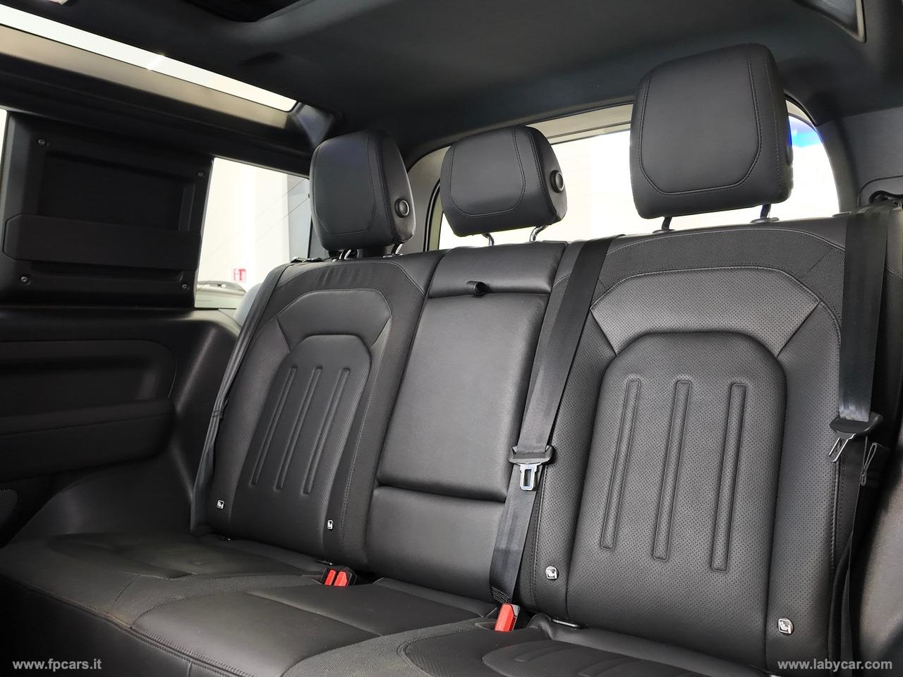LAND ROVER Defender 90 3.0D I6 200 CV X-Dynamic SE