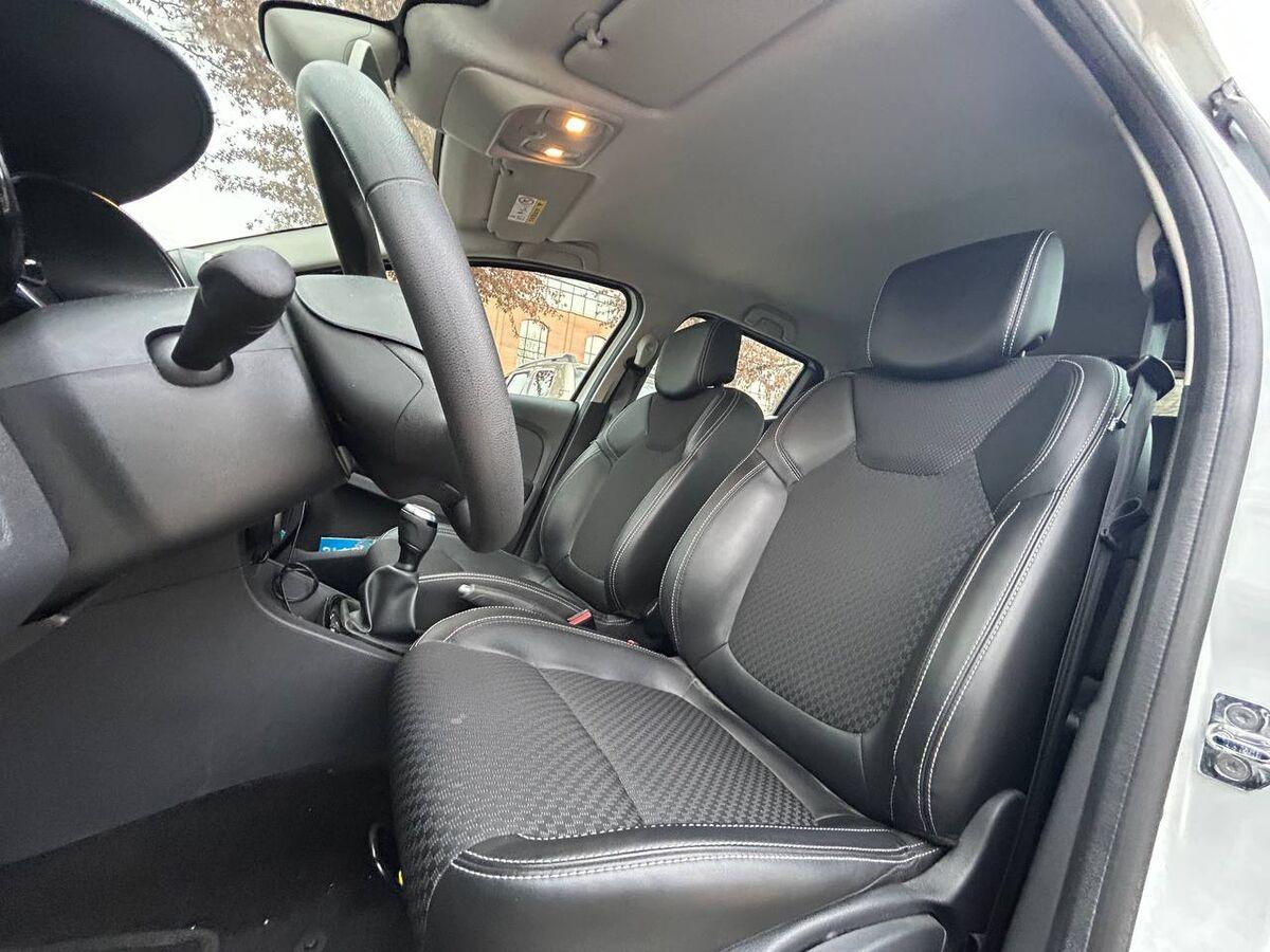 Renault Clio 0.9 tce Moschino Intens Gpl 90cv