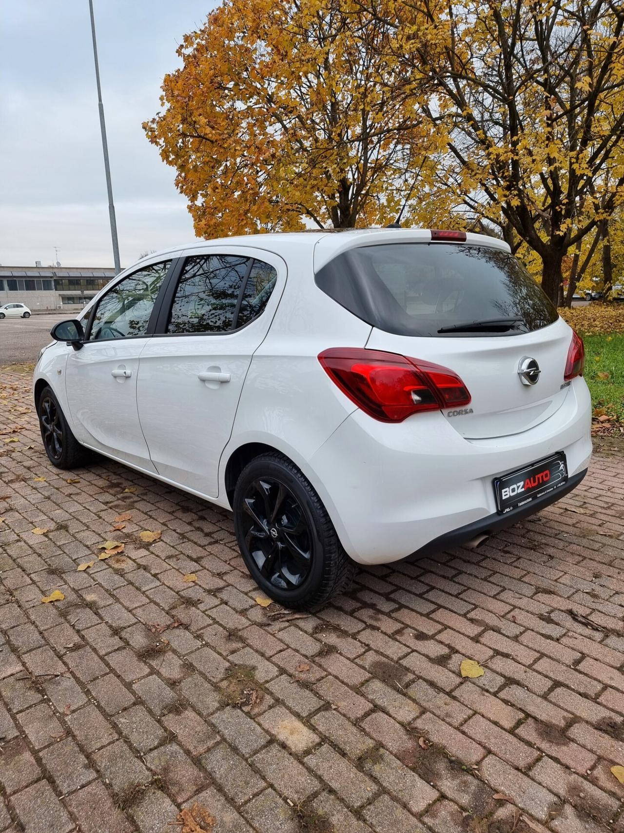 Opel Corsa 1.4 90CV GPL Tech 5 porte Innovation NEOPATENTATI