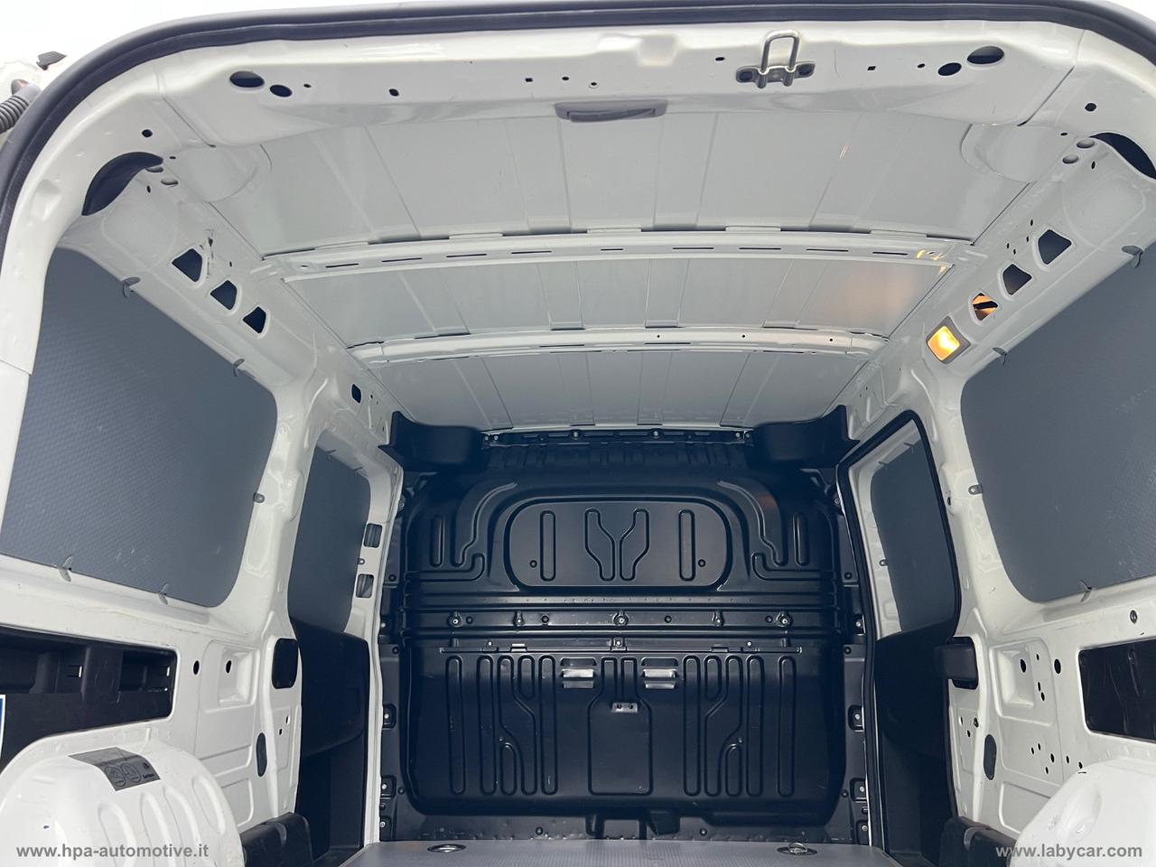 Doblò 1.6 MJT 120CV MAXI 3 POSTI