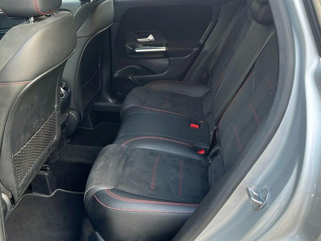 Mercedes GLA 200 200 D Premium 8G-DCT