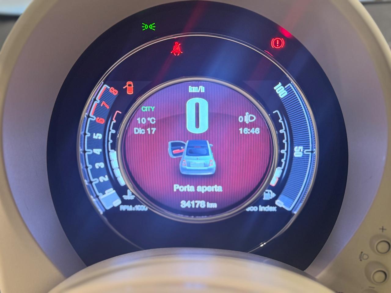 Fiat 500 C 1.0 Hybrid Star 34.000 km !