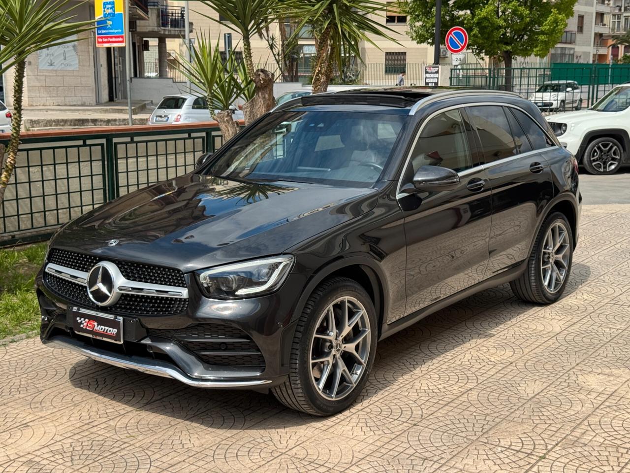 MERCEDES-BENZ GLC 300D PREMIUM PLUS 4MATIC FULL
