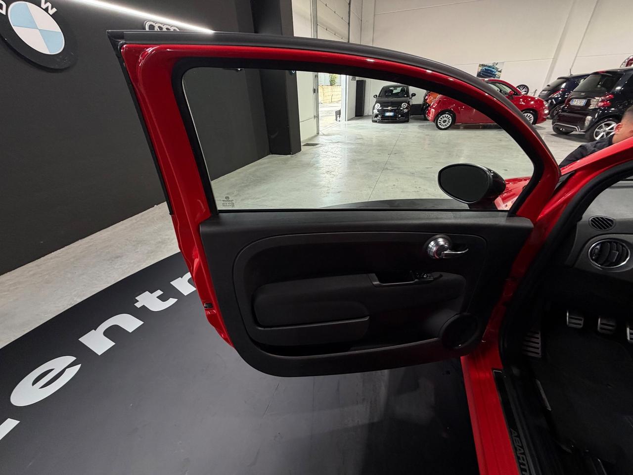 Abarth 595 1.4 Turbo T-Jet 180 CV Competizione