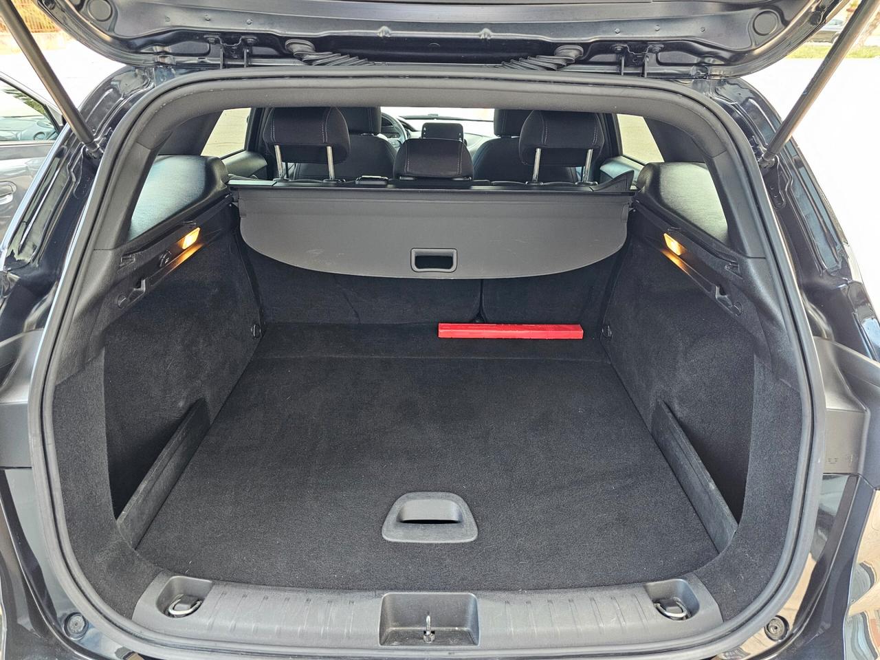 Fiat Tipo 1.6 Mjt S&S DCT SW S-Design black edition