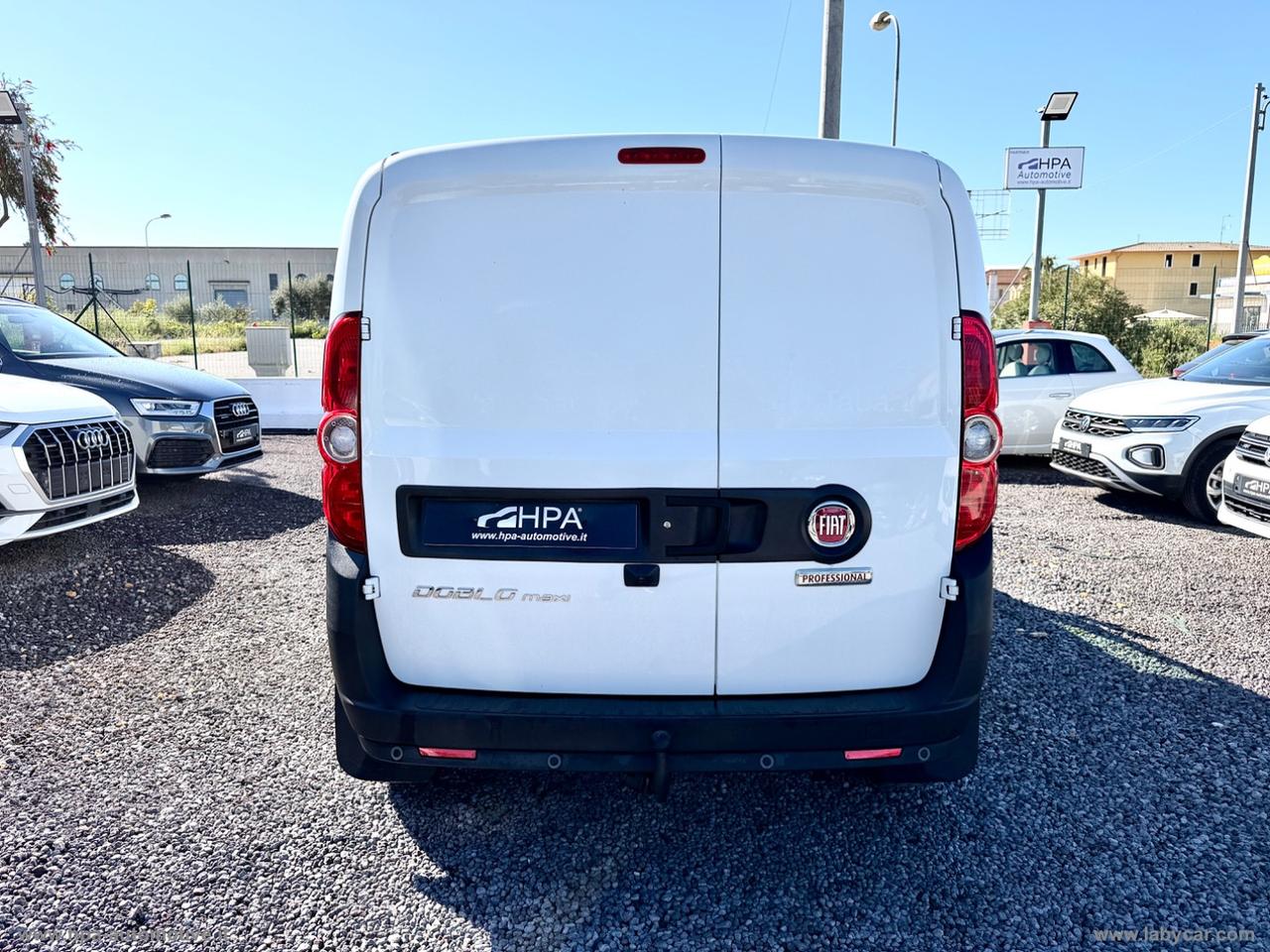 FIAT Doblò 1.6 MJT 120CV MAXI 3 POSTI NAVI RETROCAMERA CLIMA AUTOMATICO