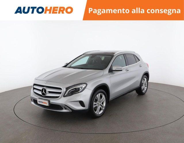 MERCEDES-BENZ GLA 200 d Automatic Sport