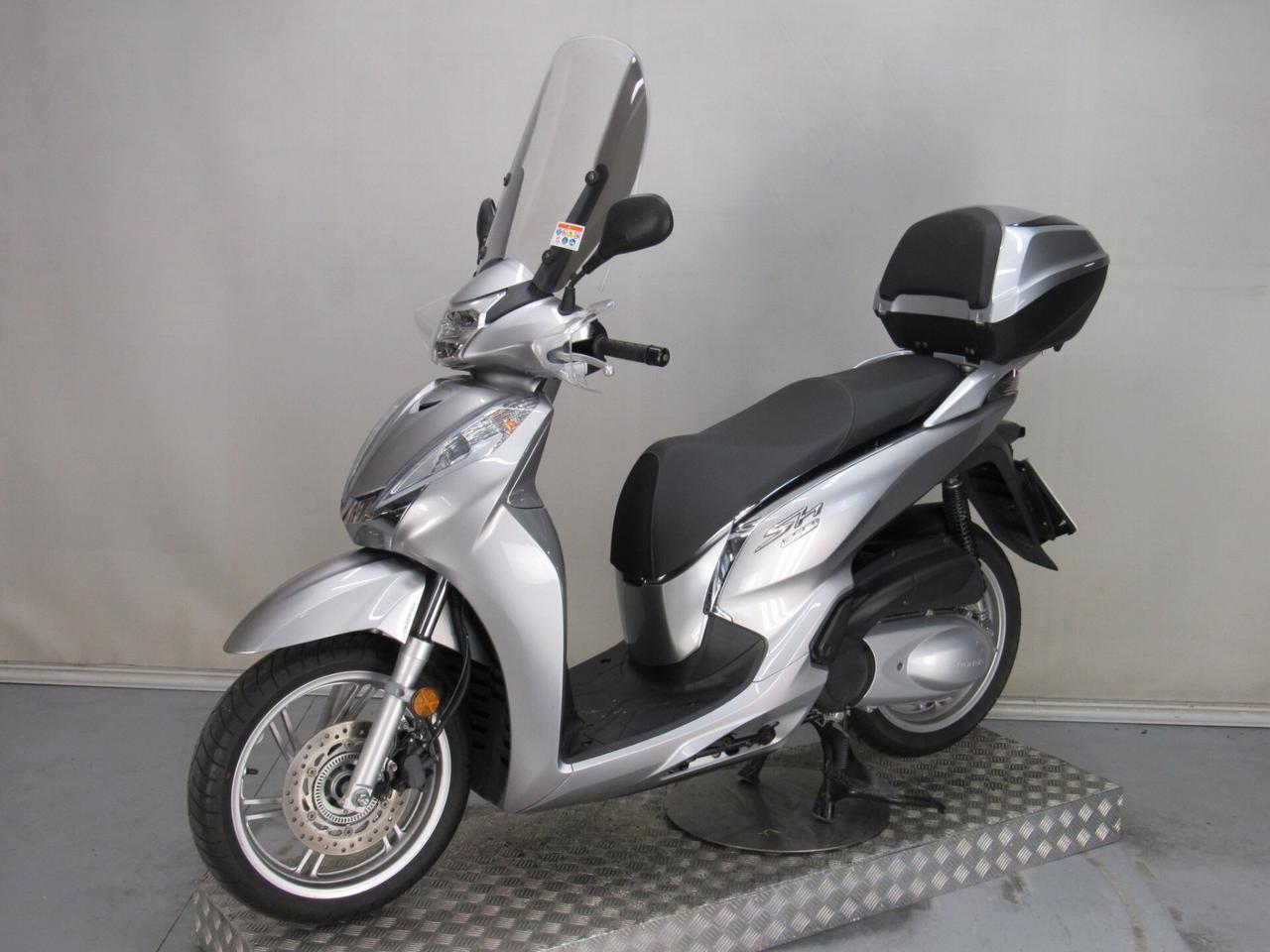 Honda SH 300 i ABS