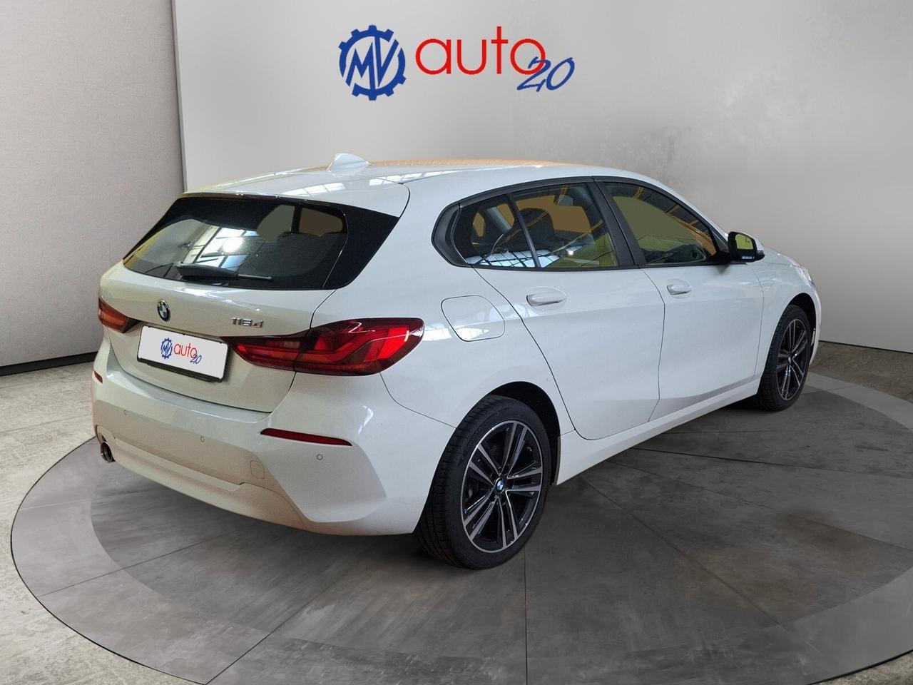 Bmw 116d Advantage modello 2020 Navi Tagliandata Bmw