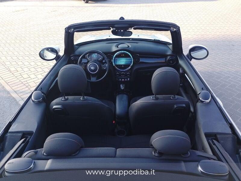 MINI Mini Cabrio F57 2021 Cabrio 1.5 Cooper Classic auto