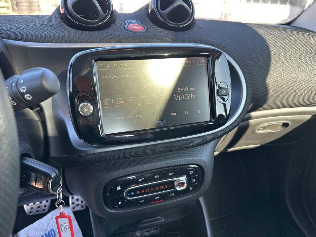 Smart fortwo EQ Pure