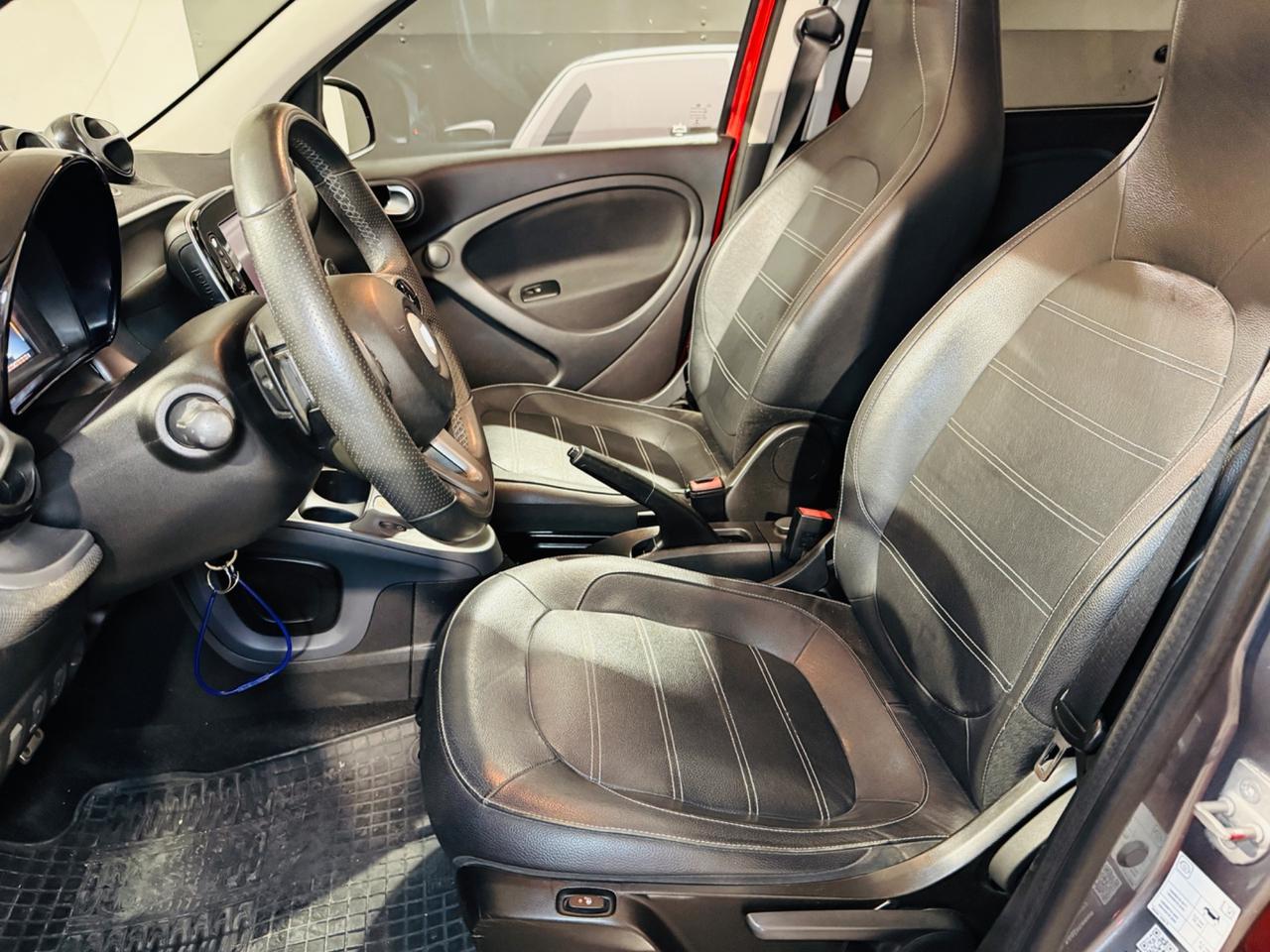 Smart FOURFOUR ALL.BRABUS*CABRIO*NEOPATENTATI*FULL*