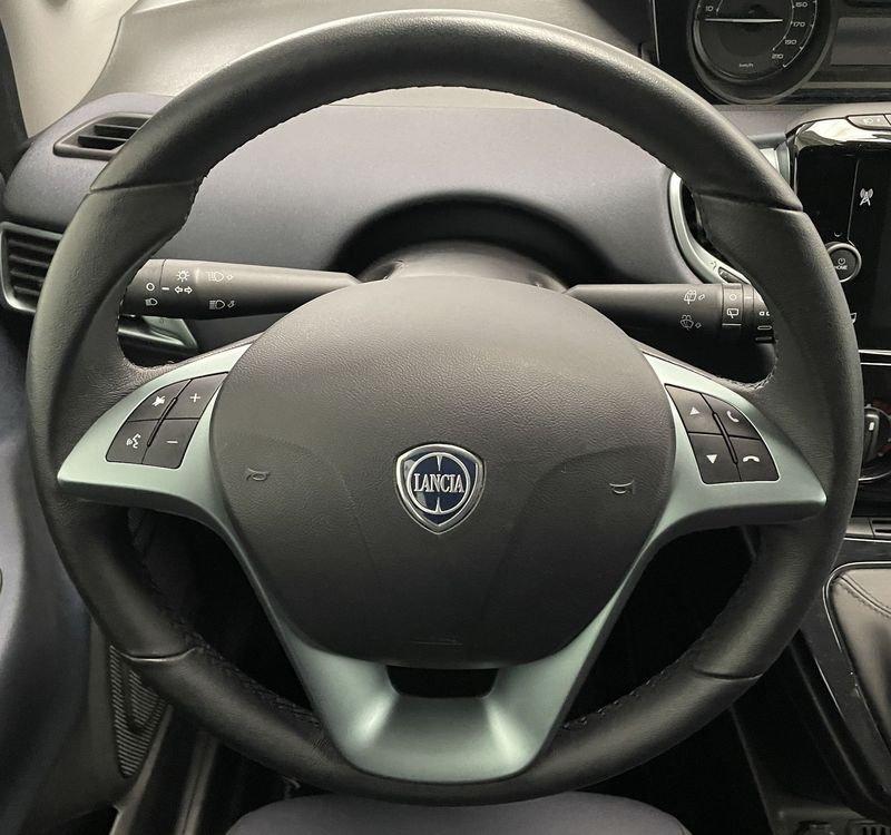Lancia Ypsilon 1.0 FireFly 5 porte S&S Hybrid Silver Plus