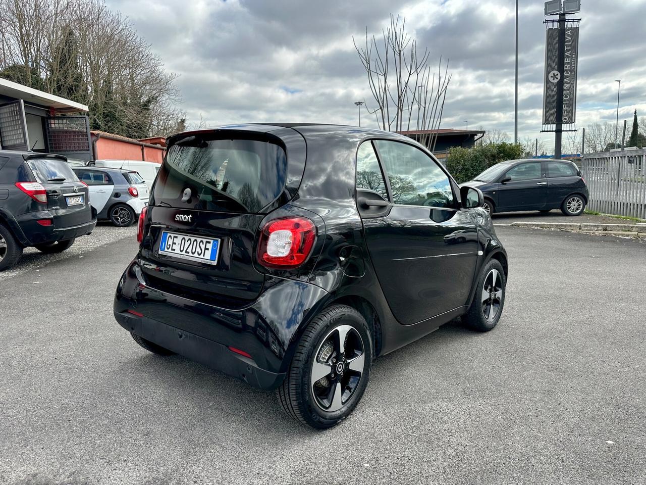 Smart ForTwo EQ Passion SERVEICE MERCEDES Batteria Nuova Permute Rate Garantita