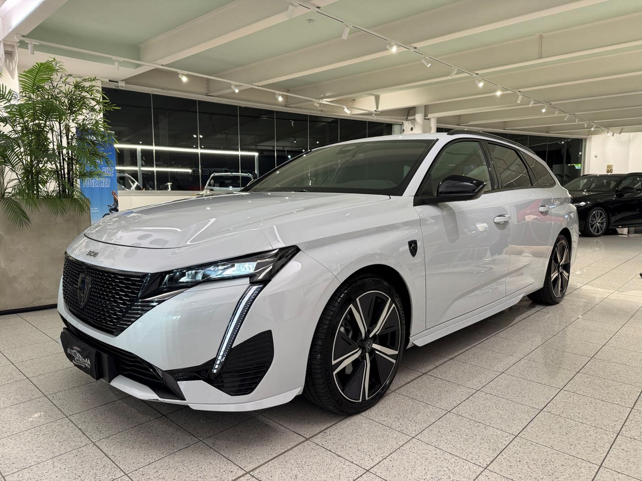 PEUGEOT 308 III 2021 SW BlueHDi 130 S&S EAT8 SW GT