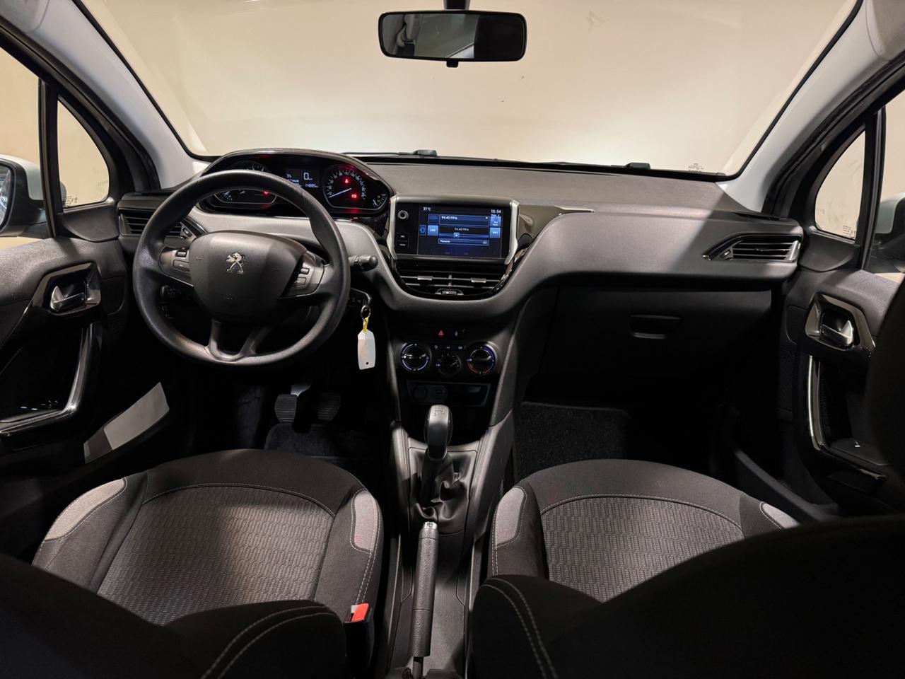 Peugeot 208 1.2 Benzina (leggermente grandinata)