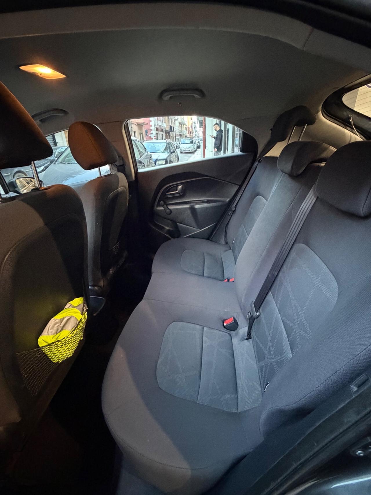 Kia Rio 1.1 CRDi 5p. Cool