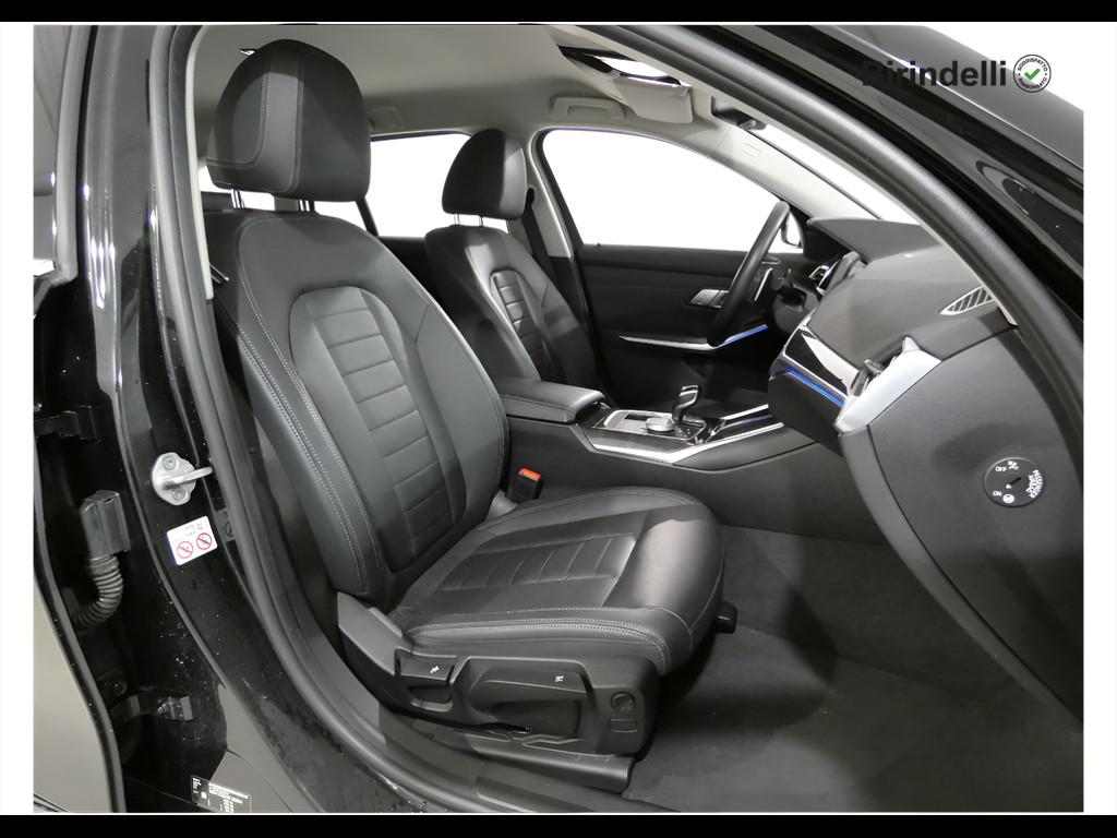 BMW Serie3(G20/21/80/81 - 320d 48V Touring Luxury