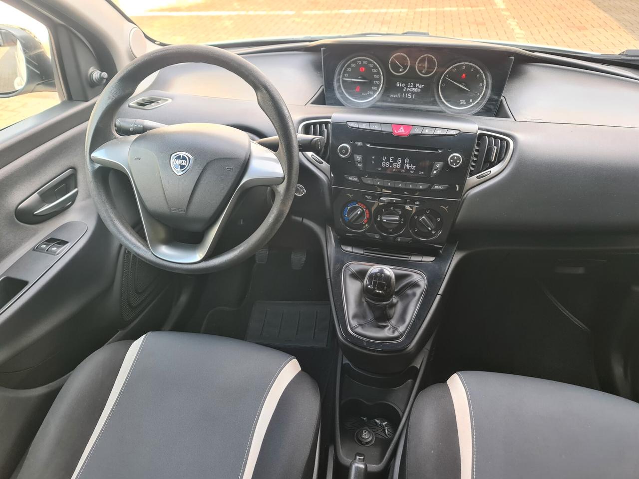 Lancia Ypsilon 1.2 69 CV 5 porte GPL Ecochic