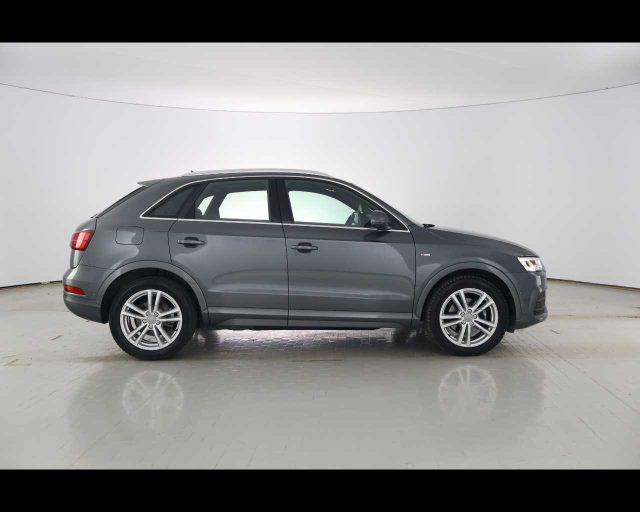AUDI Q3 2.0 TDI 150 CV quattro S tronic Sport