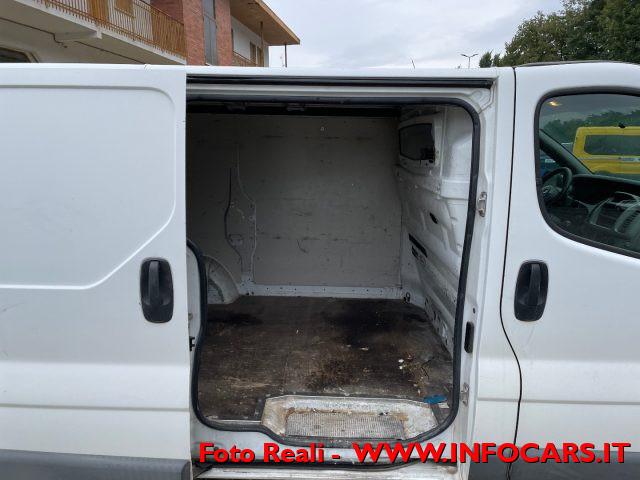 OPEL Vivaro 29 2.0 CDTI 120CV Easytronic LEGGI DESCRIZIONE