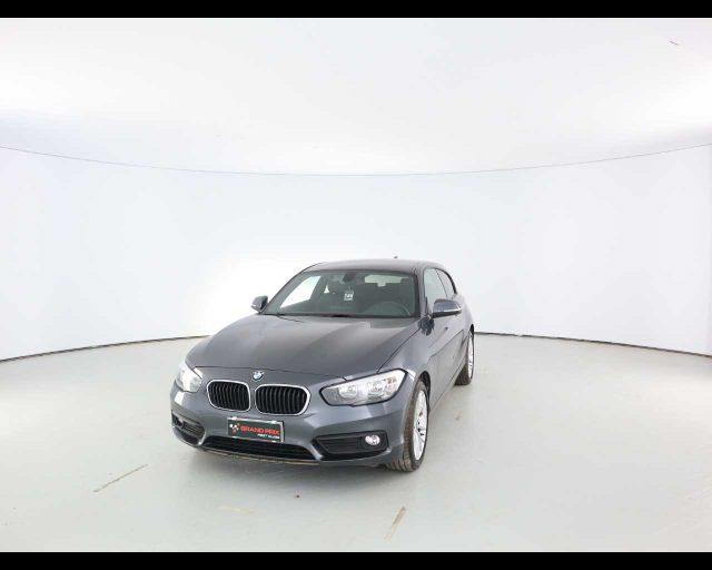 BMW 116 d 3p. Advantage