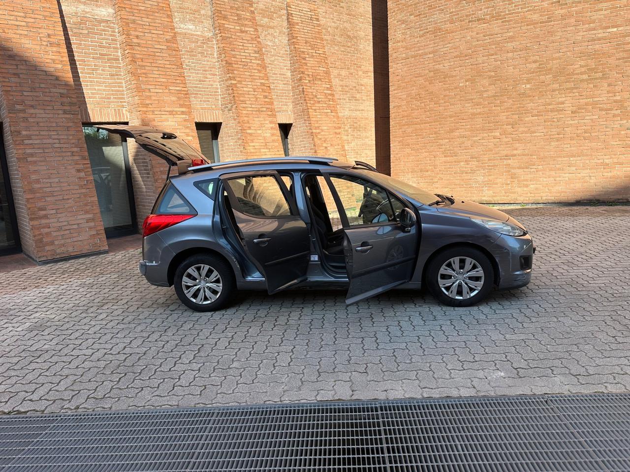 Peugeot 207 1.4 8V 75CV SW Energie Sport ECO GPL