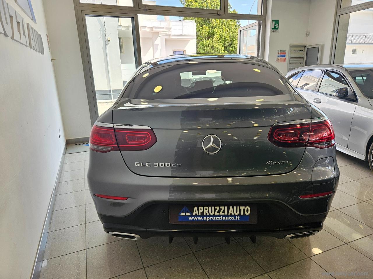 MERCEDES-BENZ GLC 300 de 4M Plug-in hybrid Coupé Prem.