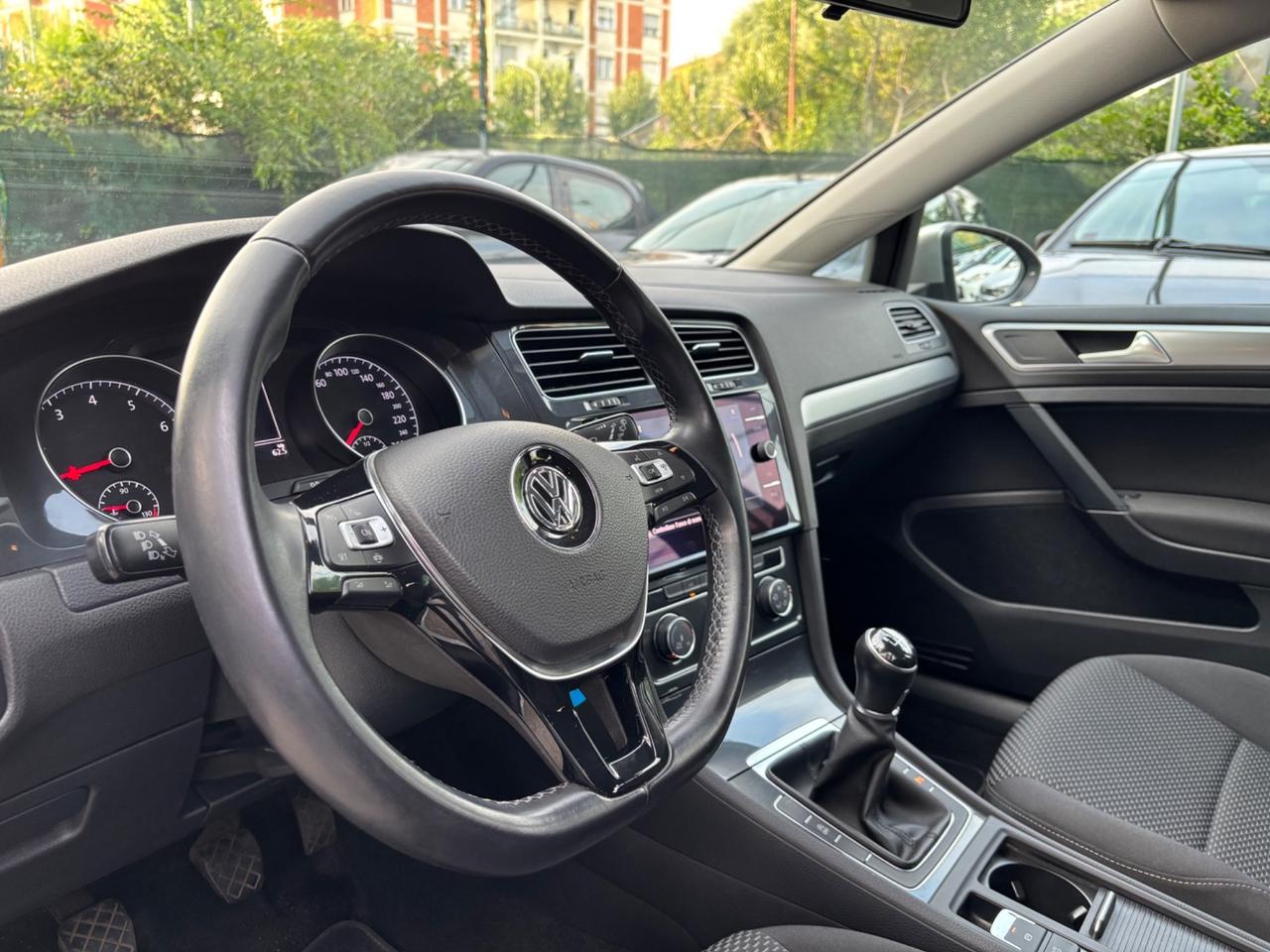 Volkswagen Golf 1.0 TSI 115 CV 5p. OK NEOPATENTATI