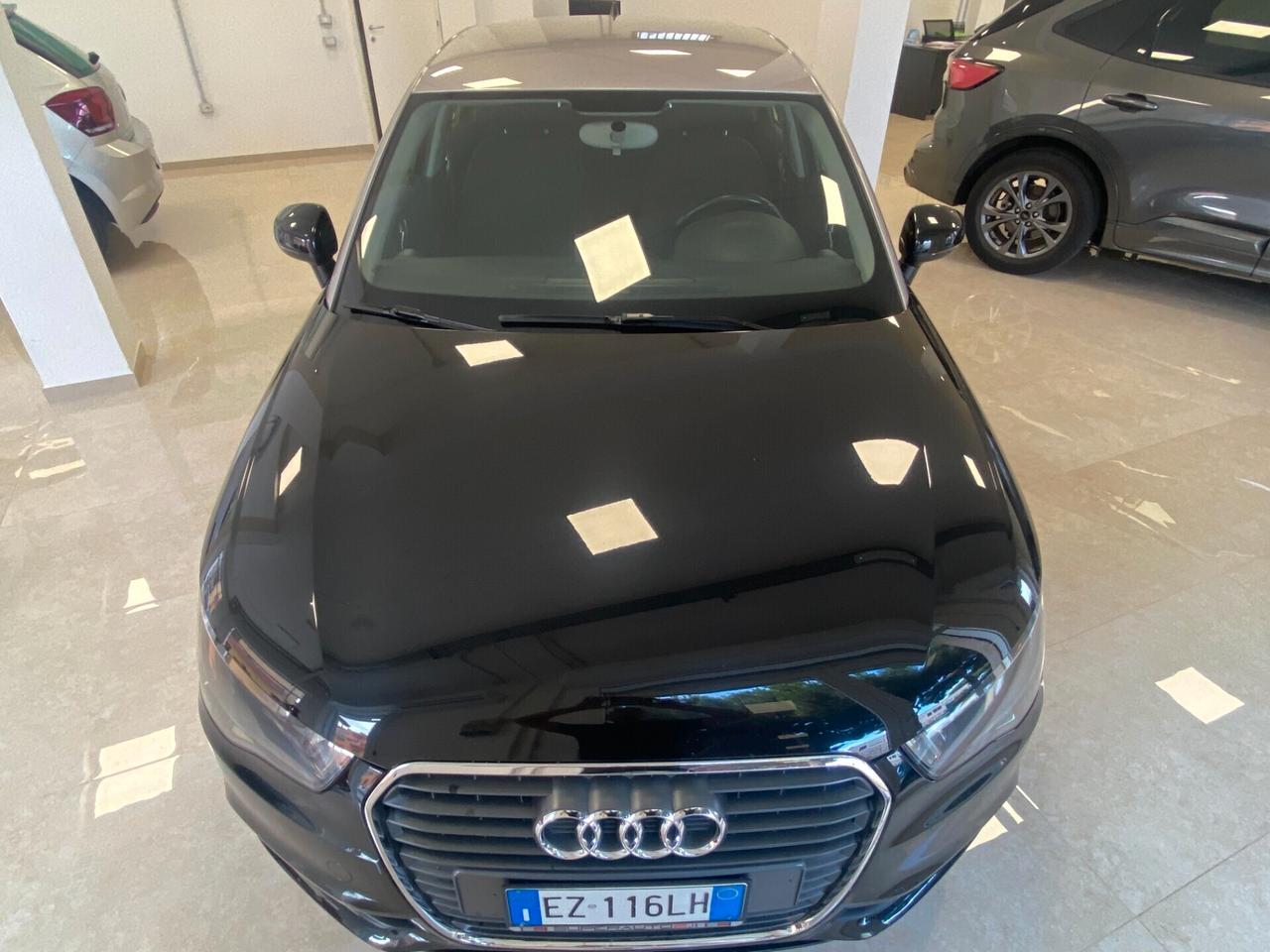 Audi A1 1.2 TFSI Attraction x neopatentati
