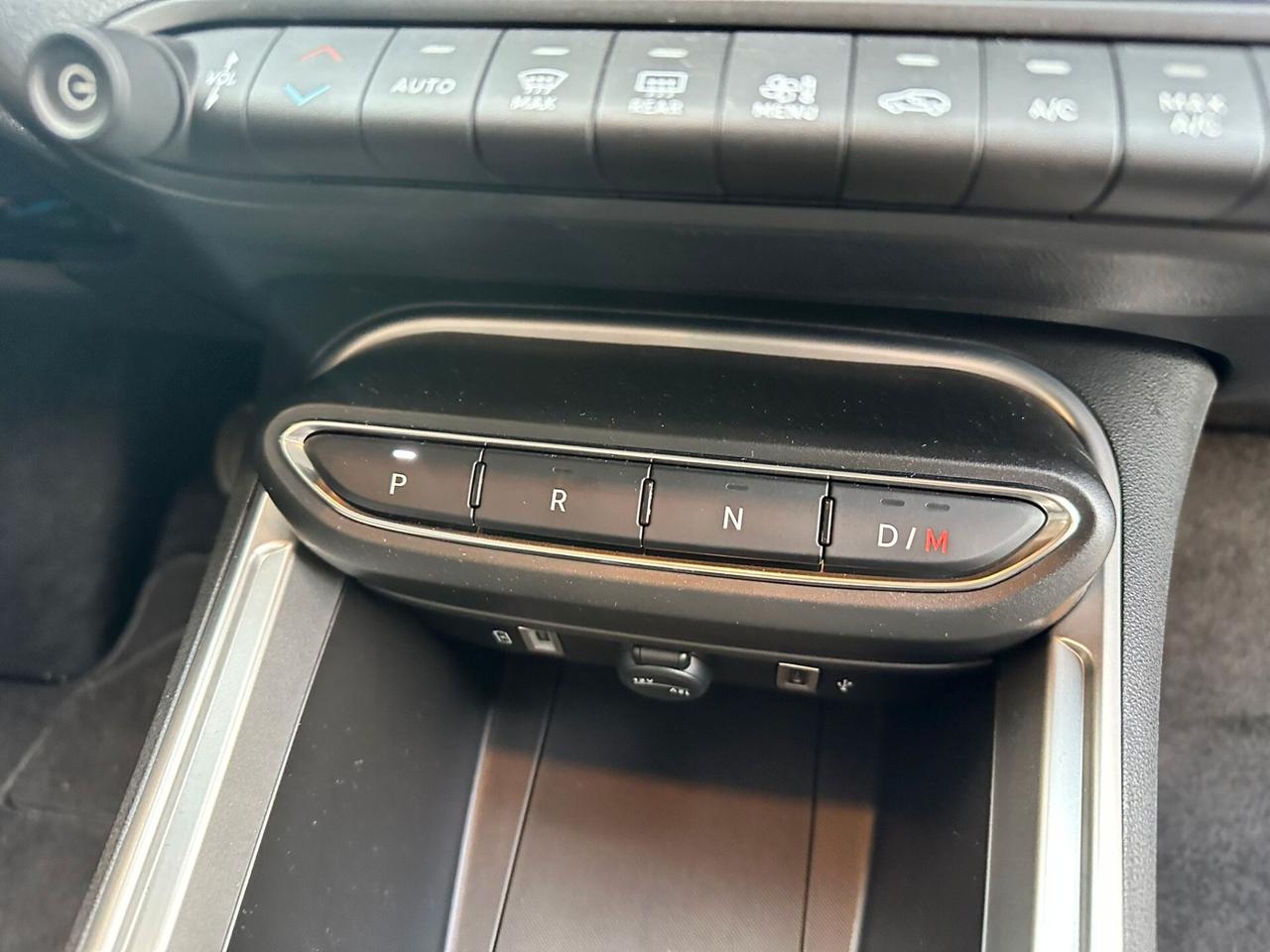 Jeep Avenger 1.2 Turbo 100 CV MHEV Longitude