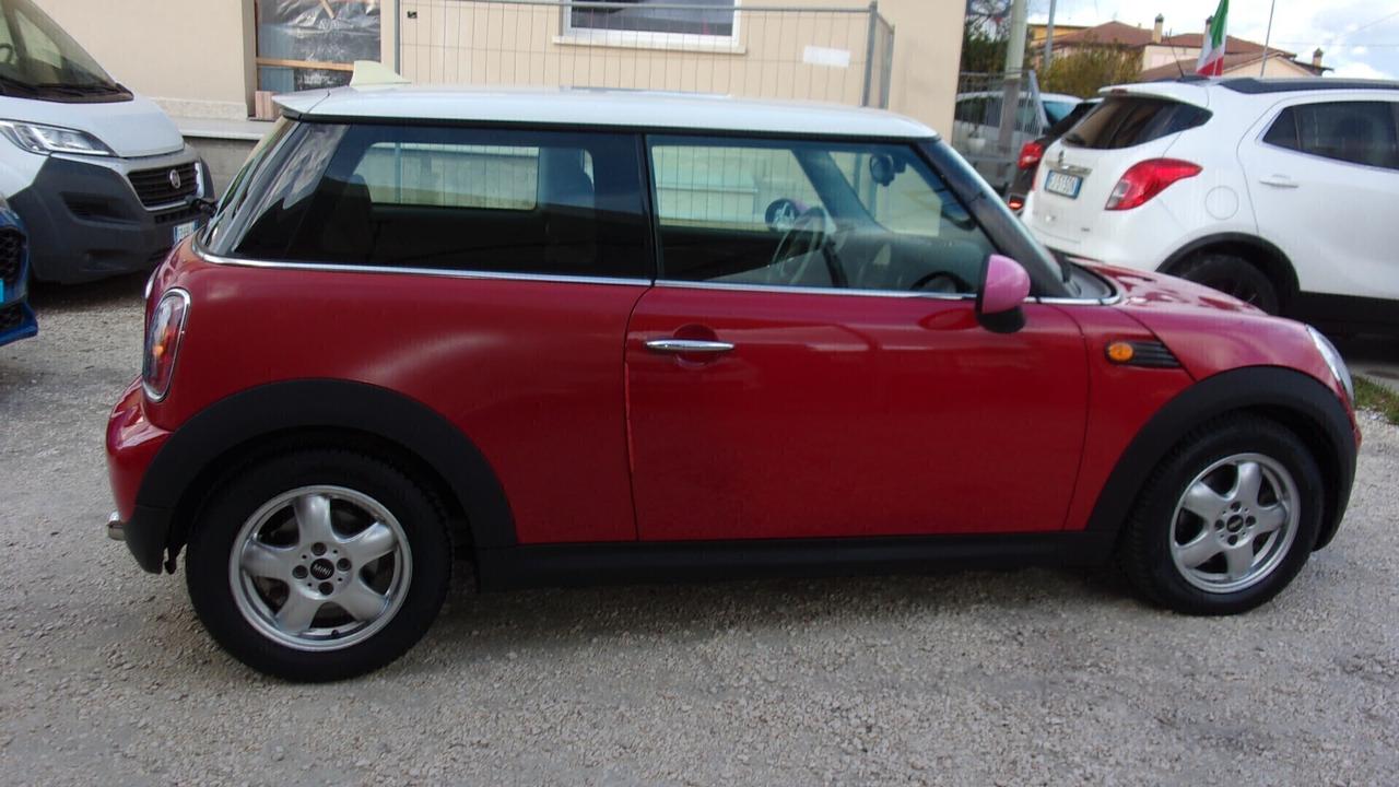 Mini 1.6 16V Cooper D