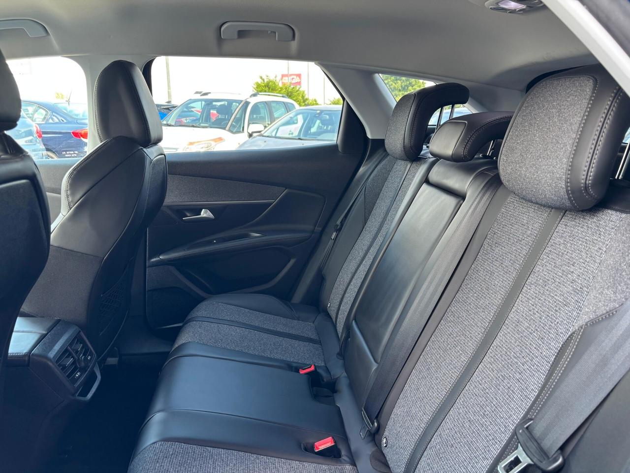 Peugeot 3008 1.5 Diesel Neopatentati