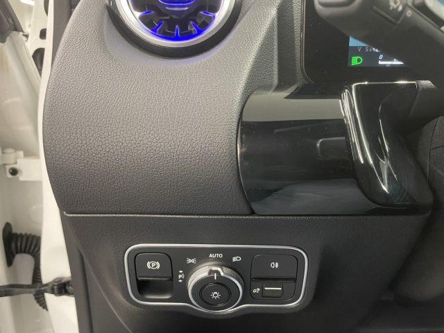 MERCEDES-BENZ GLA 200 2.0 d 150 CV AMG Premium