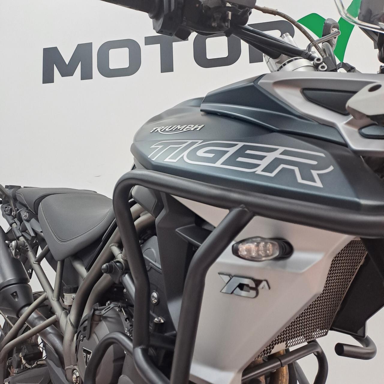 Triumph Tiger 800 XCa 130 euro/MESE - ACCONTO 0