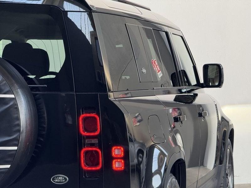 Land Rover Defender 110 3.0d i6 mhev SE awd 200CV AUTOCARRO 5 POSTI IVA ESPOSTA